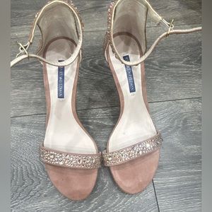 Stuart Weitzmen rare rhinestone shoes. Size 7